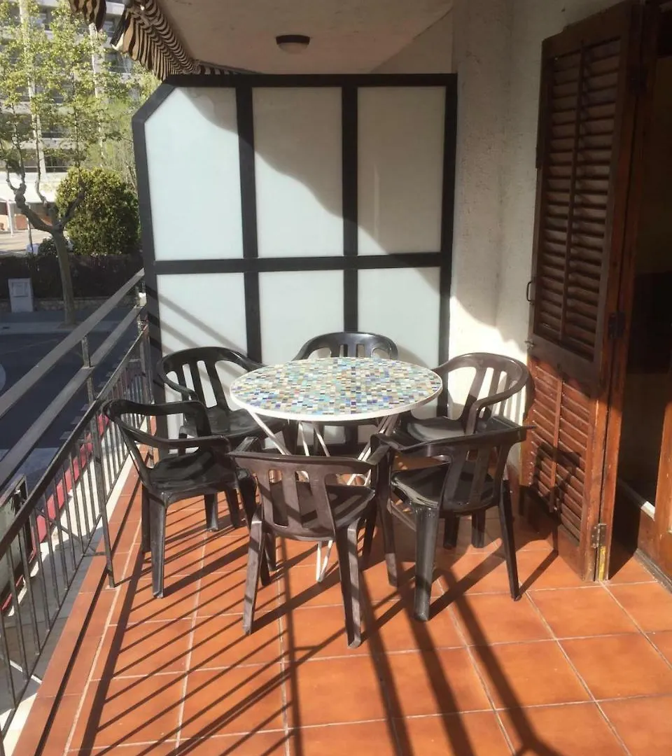 Apartment Carrer De Rodriguez Pomatta