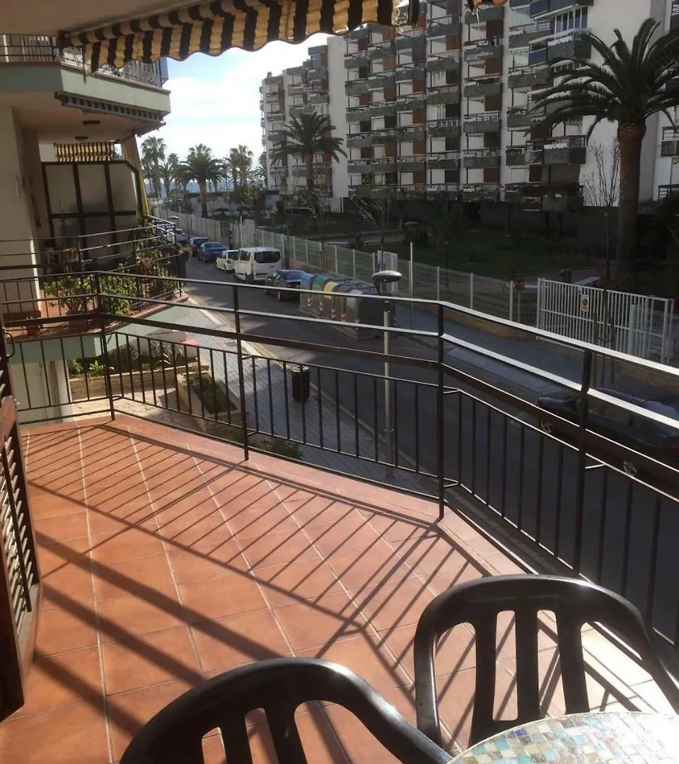Apartment Carrer De Rodriguez Pomatta  サロウ